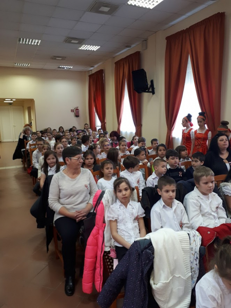 márc15 12